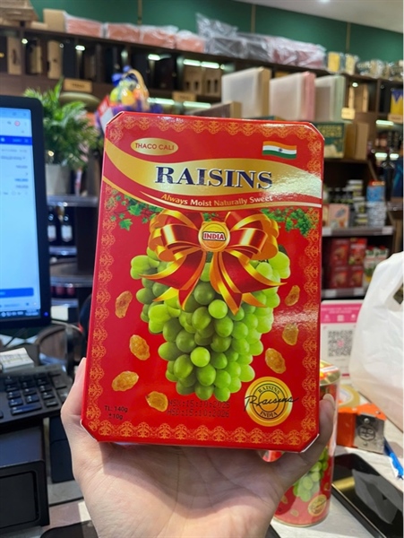 Nho khô Thaco hộp chữ nhật vạt góc 140g